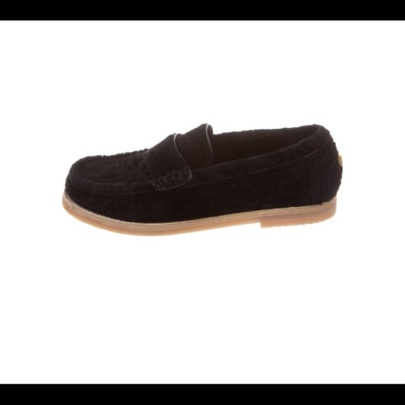 SOLD!!!Stuart Weitzman Black shearling loafers size 6M - Picture 7 of 8